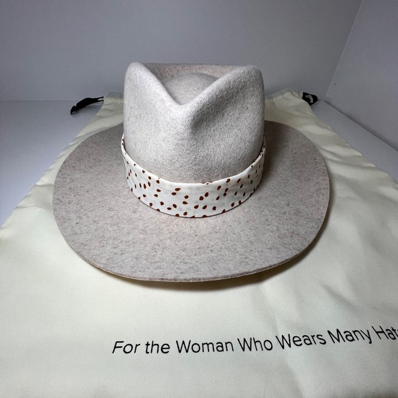 GIGI PIP Accessories - Gigi pip hat NWOT